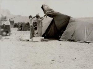 Kampeertenten & tenten voor jeugdbewegingen - Alpino-kangourou-camping-tent-historic-picture-5
